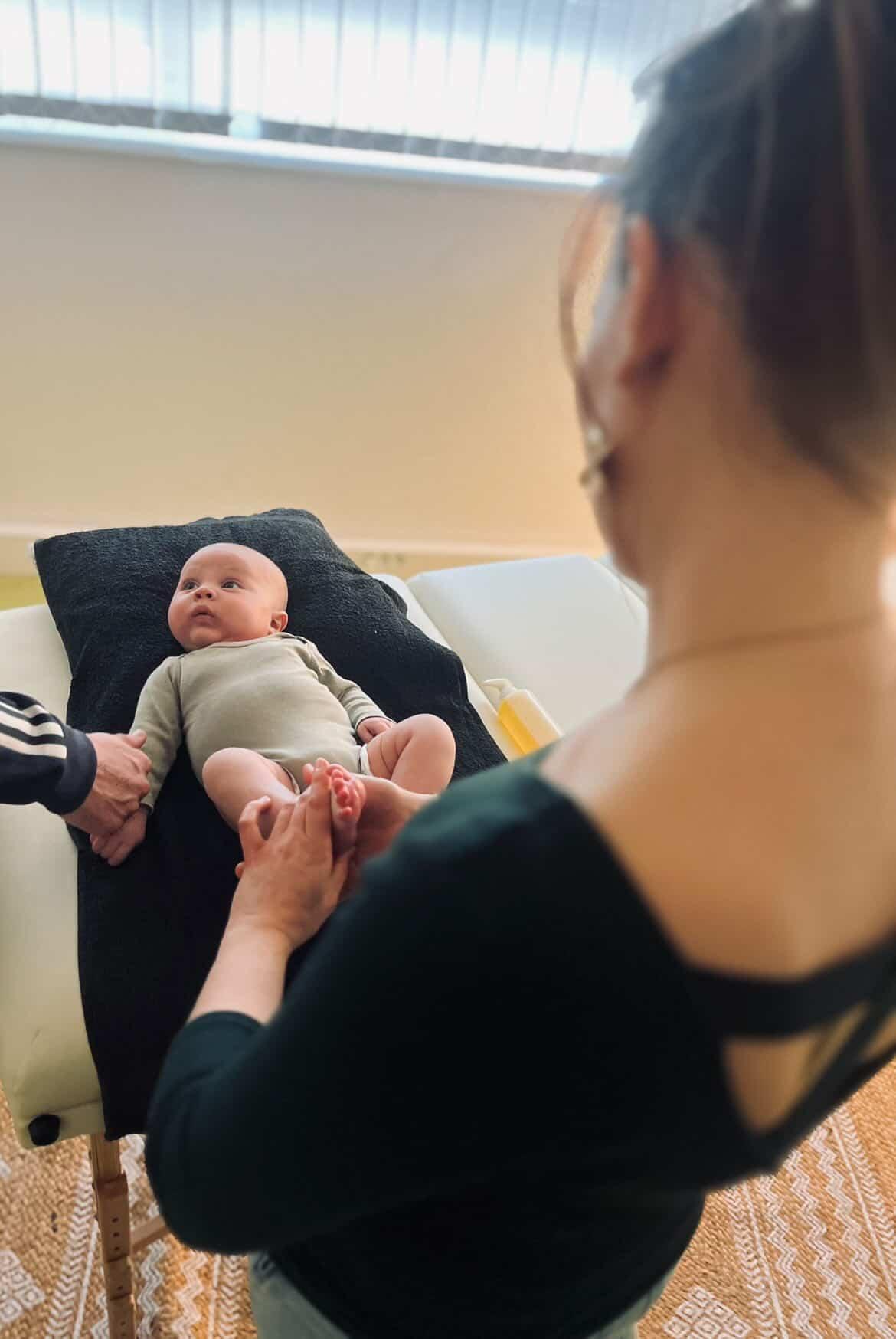 réflexologie plantaire bébé
